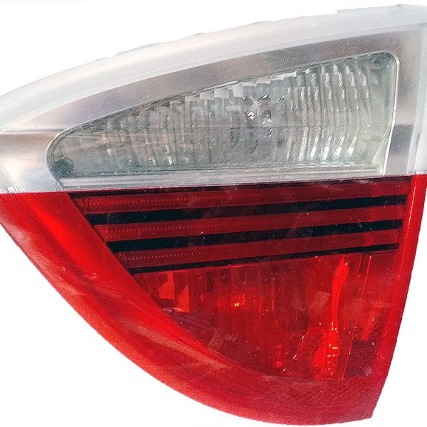 BMW E91 320i Tail Light