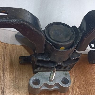 Toyota Fielder 161 Engine Mount