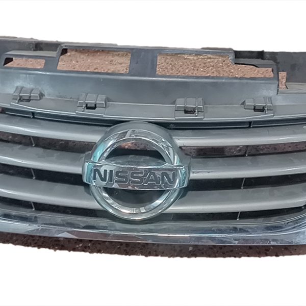 Nissan Note Front Grill