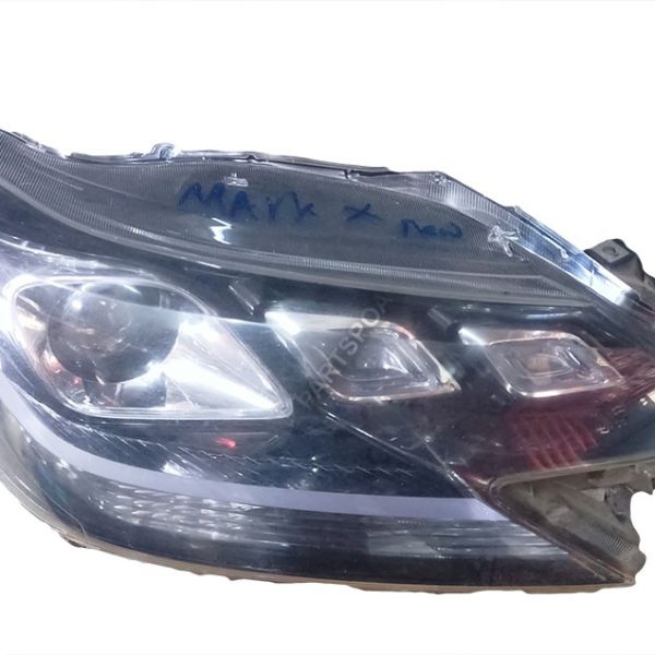 Toyota Mark X 2018 Headlight