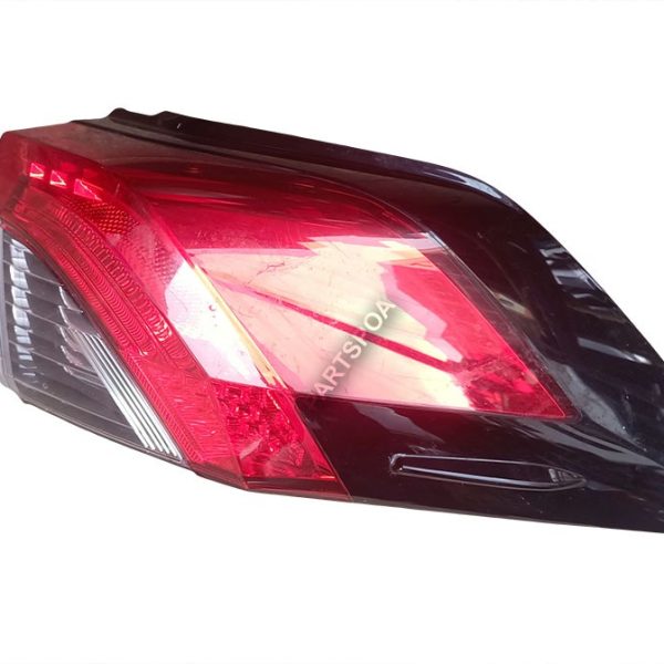 Totota Rav 4 2019 Tail light Body side
